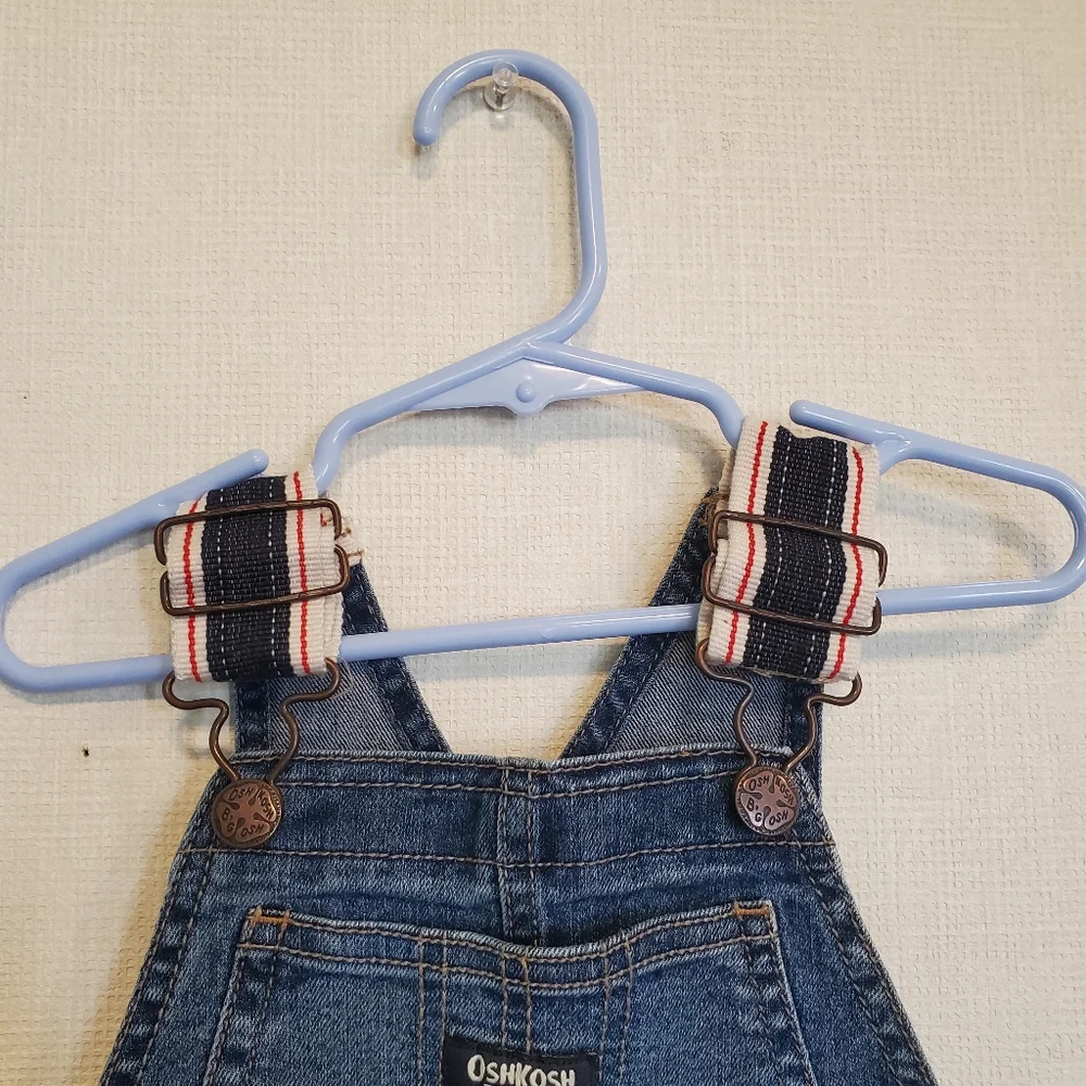 Osh Kosh Overalls. Size 3T.‎